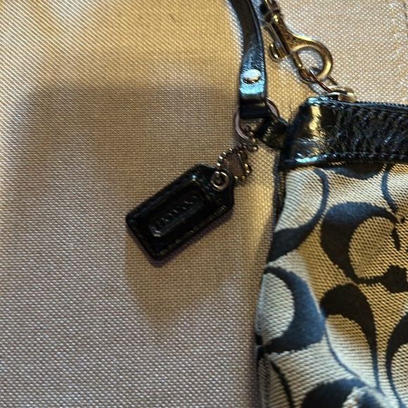 Black & Gray Coach Wristlet - Picture 3 of 9